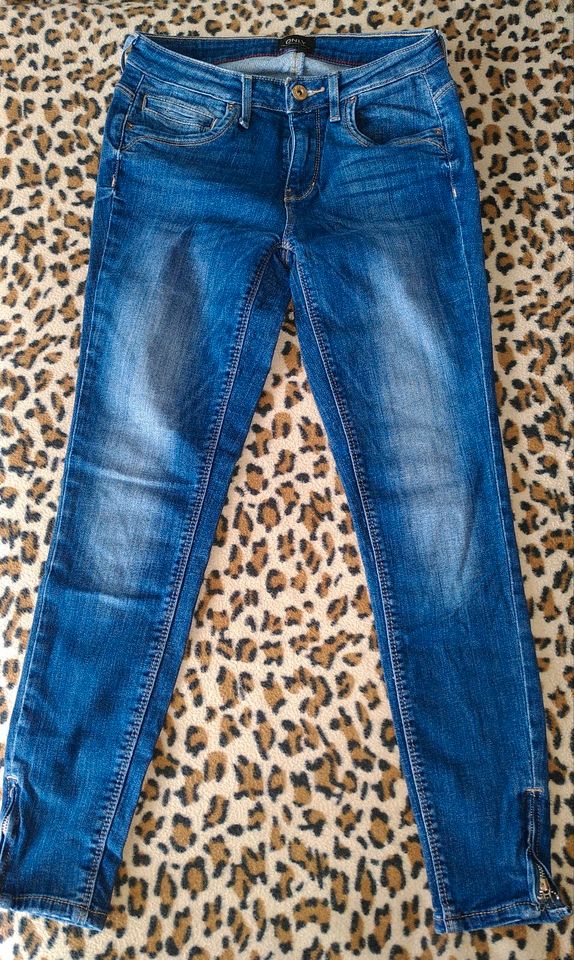 Only Jeans Skinny Gr. 28/32 in Salzgitter