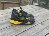 Jordan 4 yellow thunder Hessen - Oberursel (Taunus) Vorschau