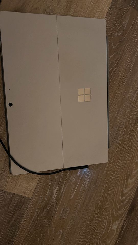 Microsoft Surface Pro 7 inkl. TypeCover und Stift in Bernburg (Saale)