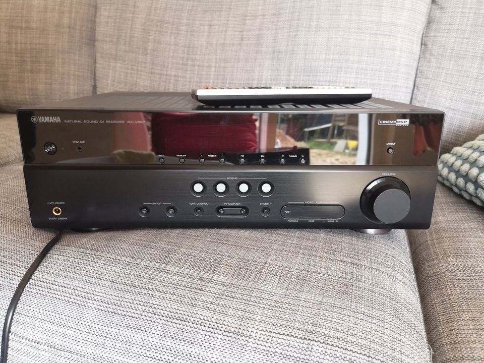 Yamaha RX-V567 DTS, Receiver in Langenfeld