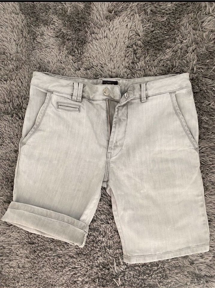 Jeans Shorts grau in Legden