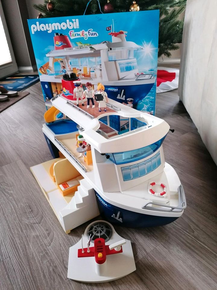 Playmobil 6978 Family Fun Kreuzfahrtschiff in Gerstungen