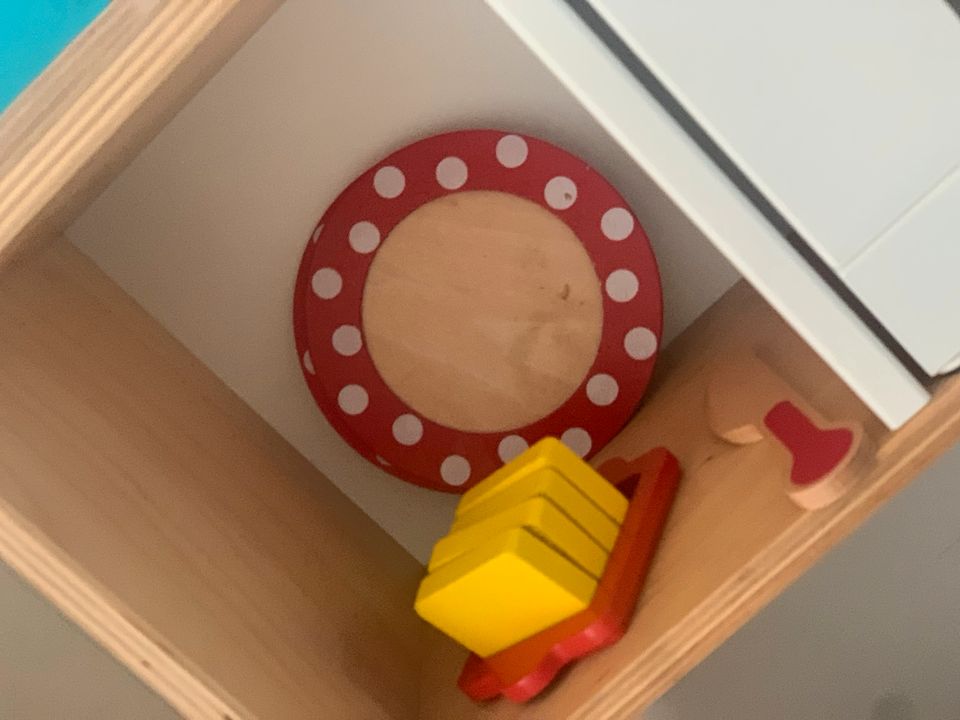 Ikea Küche komplett mit viel Zubehör von Hape, Jako o Eichhorn in Zwickau