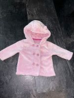 68 Mädchen Jacke niedlich kuschelig flauschig Glitzer rosa pink Niedersachsen - Sande Vorschau