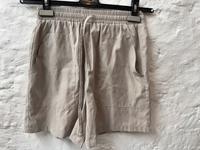 SHEIN kurze Hose Short beige Gr.XS Niedersachsen - Lehre Vorschau