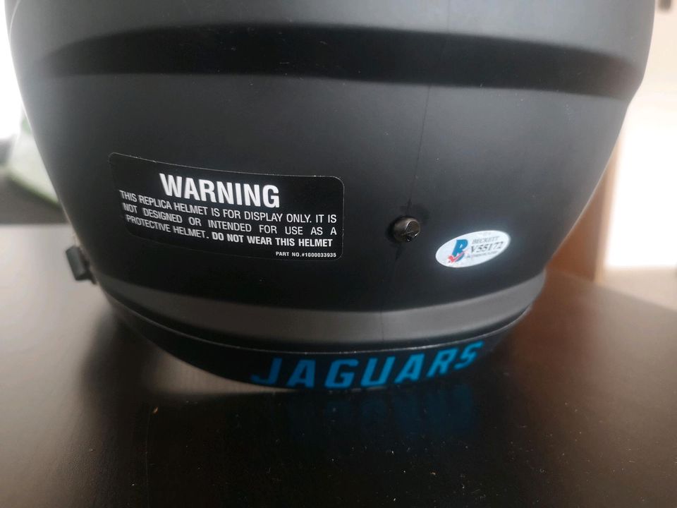 NFL JACKSONVILLE JAGUARS Helm Full Size Eclipse COA BECKETT in Wiesenbronn