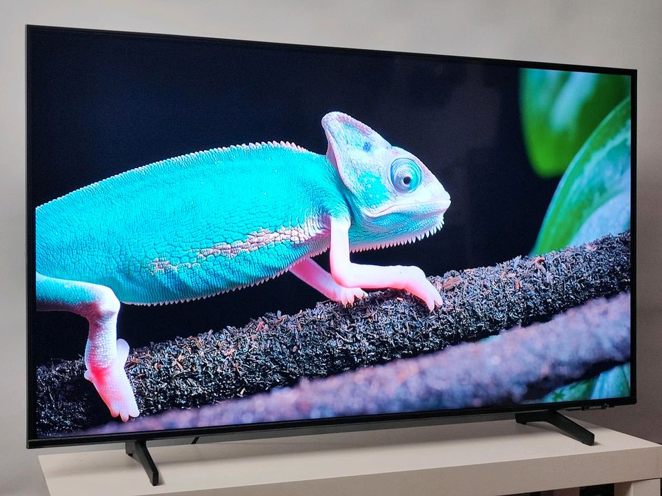 SAMSUNG SONY UHD 4K SMART TV 55 ZOLL 3D QLED WLAN AIRPLAY BLUETOO in Berlin