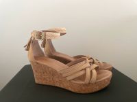 UGG Wedge Sandalen Kork, beige 38,5 kostenloser Versand Baden-Württemberg - Rottweil Vorschau