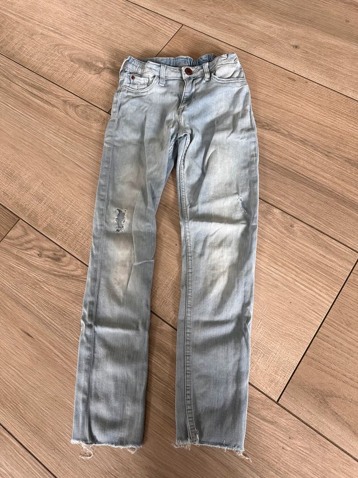 Jeans Hose Mädchen H&M 146 in Cottbus