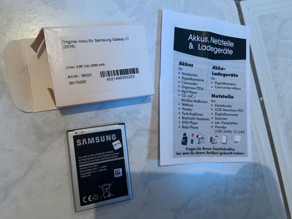 Samsung Akku für Galaxy J1. Original und OVP. in Dorf Mecklenburg