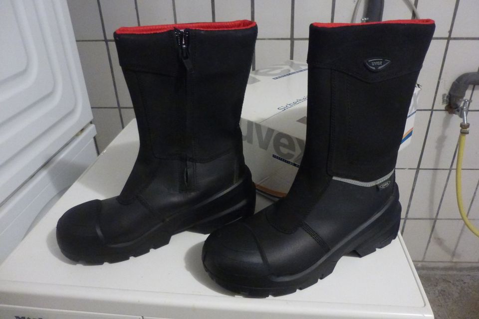 uvex quatro pro Wintersicherheitsstiefel Gr.43 in Pinneberg