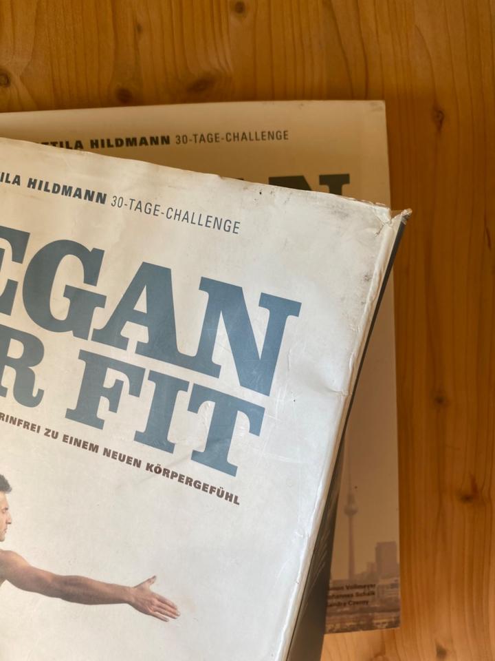 Attila Hildmann: Vegan für Fit. Die 30-Tage Challenge. Kochbuch in Berlin