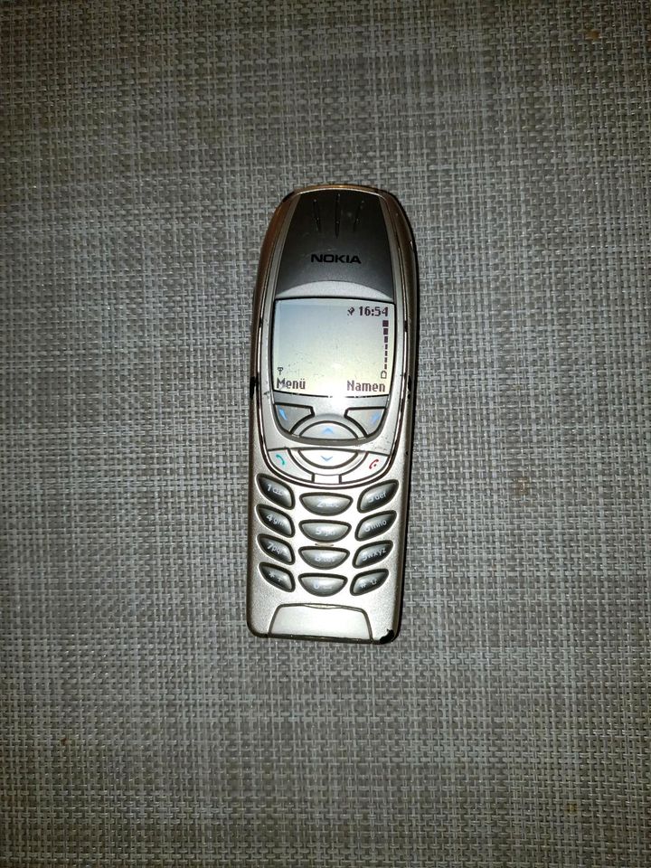 Nokia 6310i von 2004 in Hamburg