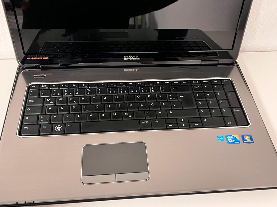 Dell Inspiron 17R (N7010) in Böblingen