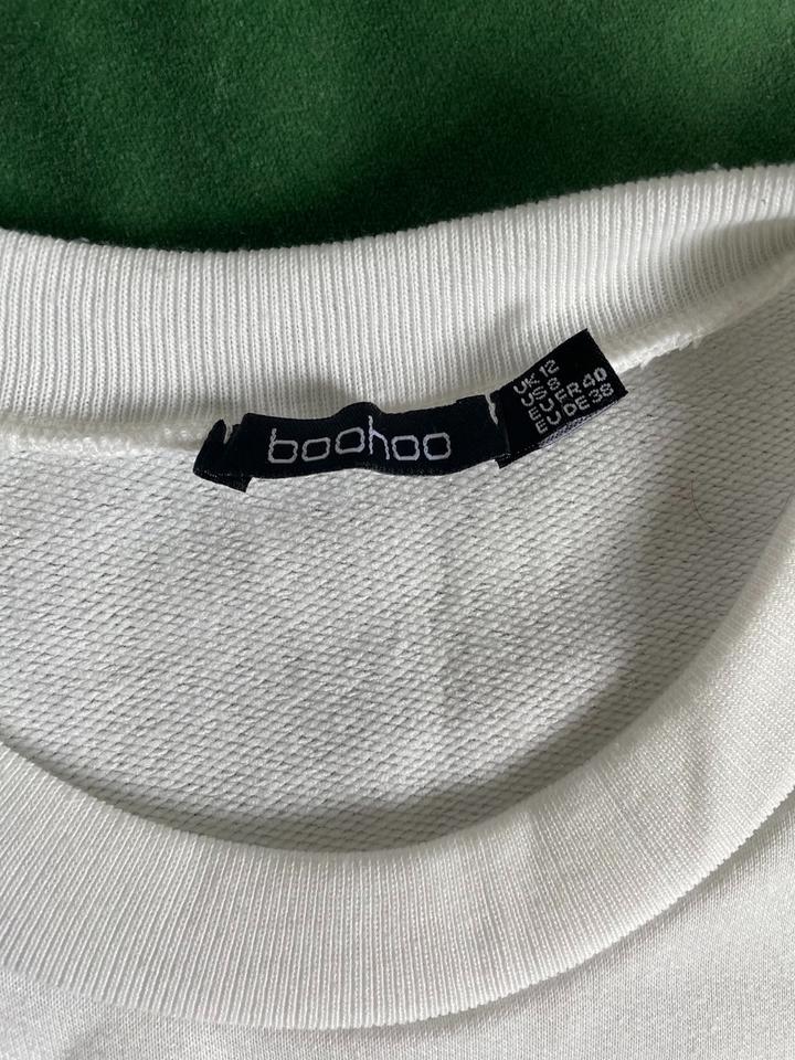 Sweatshirt Pullover Shirt BOOHOO Größe 38 weiß neuwertig in Frankenberg (Eder)