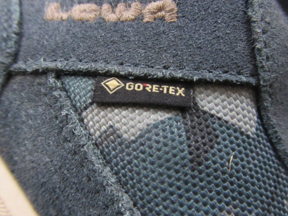 LOWA Halbschuhe Stiefeletten Jungen Gr. 39 Goretex, Vers .ab 5€ in Oettingen in Bayern