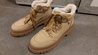 Stiefelette in beige Neuwertig Gr. 38 Niedersachsen - Dinklage Vorschau