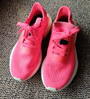 Adidas Damen Laufschuhe Ultra Boost, Gr. 40 Thüringen - Bucha Vorschau