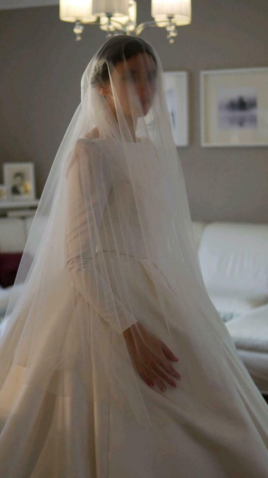 Brautkleid | Hochzeitskleid | Maßschneiderung | Ivory | Satin in Minden
