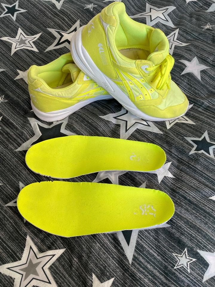 ASICS Gel Saga 40 5 in Sachsen Oschatz kleinanzeigen