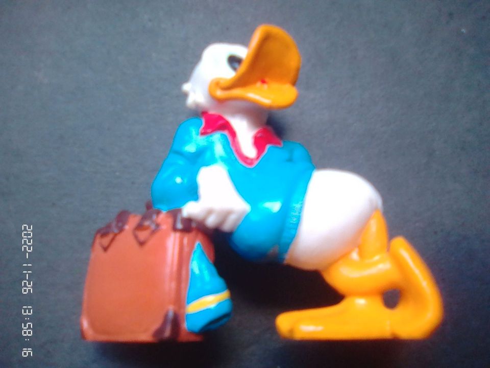 Donald Familie Sammelfiguren , Donald u. Daisy  ab 4,50 in Stuttgart