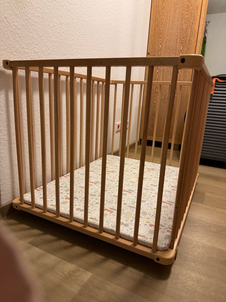 Kindermöbel, Kinderbett, schränke, Laufstall für Kinder… in Schmallenberg
