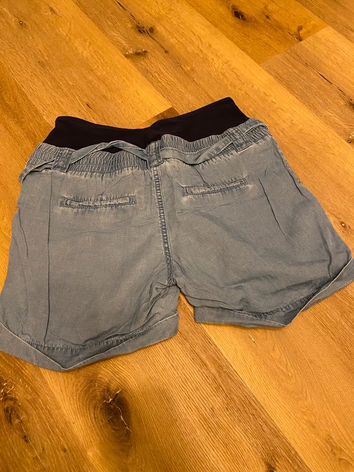 Umstandshose leichte Sommerhose Shorts in Heiligenroth