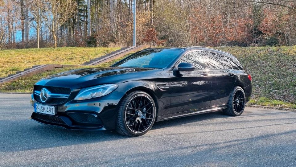 Mercedes c63 amg in Pforzheim