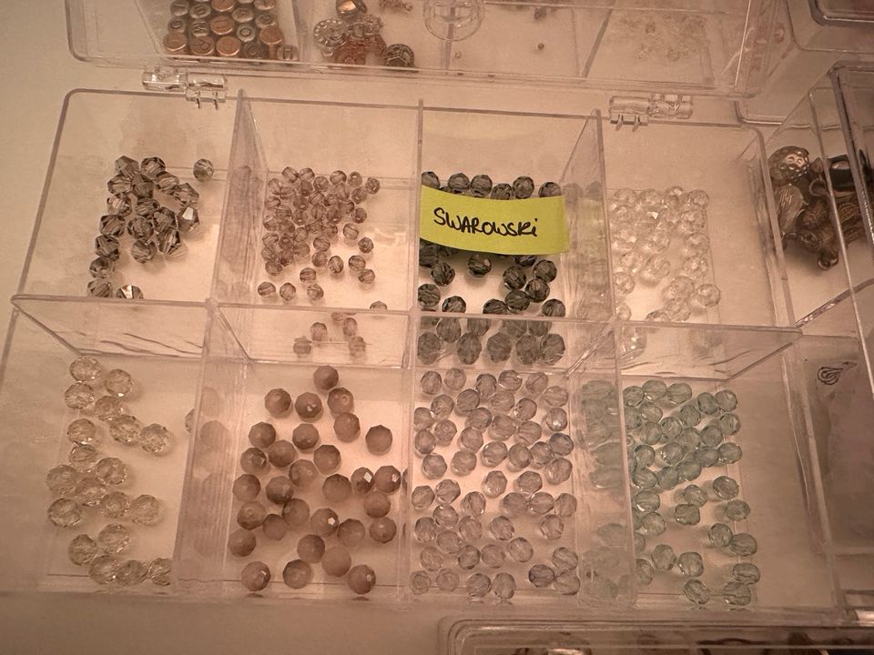 Schmuck, Perlen Sammlung in Hamburg
