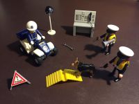 Playmobil - Polizei Figuren, Hundeführer, Quad zum "aufziehen" Berlin - Mitte Vorschau