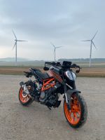 KTM DUKE 125 | sehr gepflegt | 2021 | TÜV Neu Niedersachsen - Seesen Vorschau