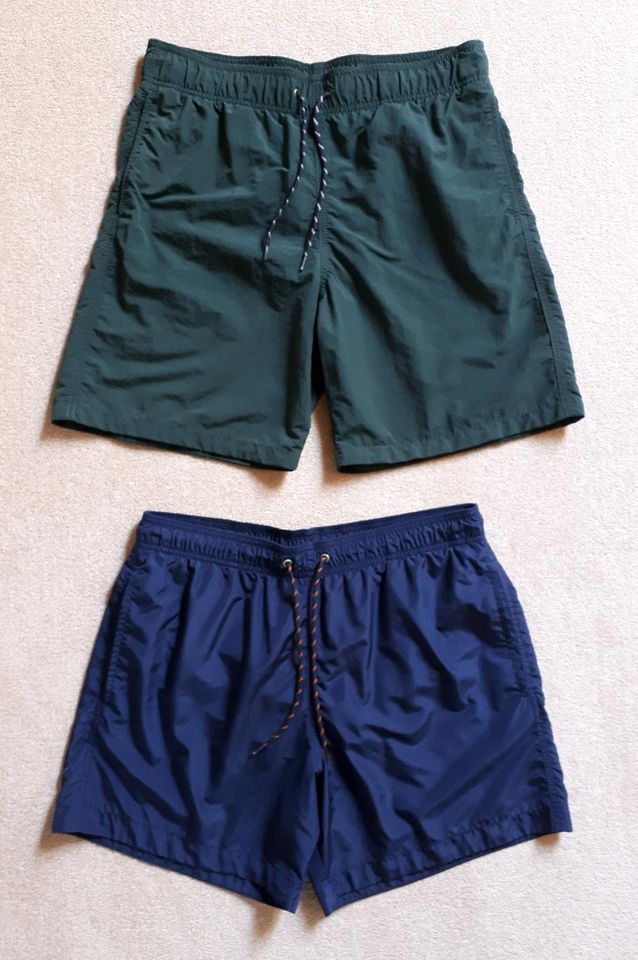 Badeshorts von H&M in Grün und Blau - 2 Stück * neuw. in Scharbeutz