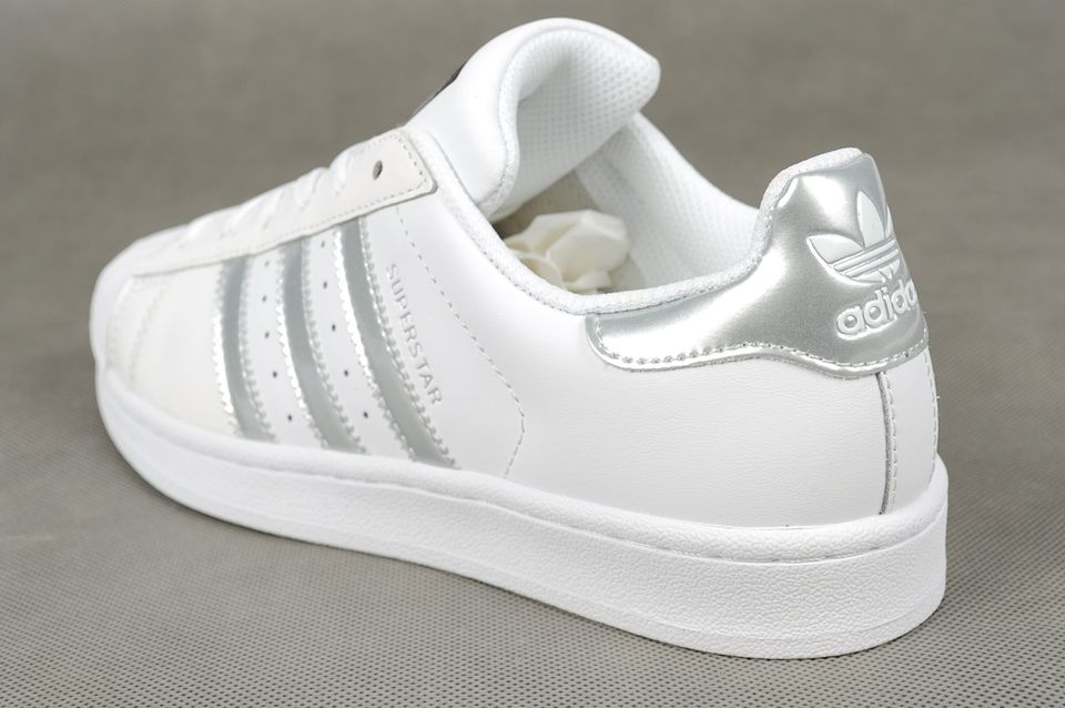 ADIDAS SUPERSTAR SILVER Gr 38 2/3 EU;UK5,5:NEU!OVP!UVP89€ nur79€ in Köln