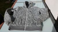 Sehr warme Sweatjacke mit Kapuze Gr. M Hoody Bayern - Pfarrkirchen Vorschau