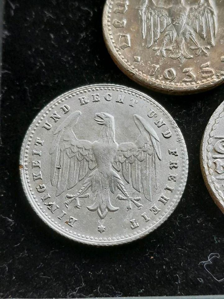 Konvolut 3 Alu Münzen Bodenfund Deutsches Reich in München
