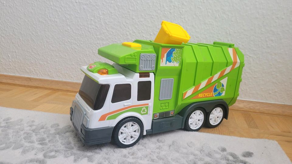 Dickie Toys Müllwagen in Krefeld