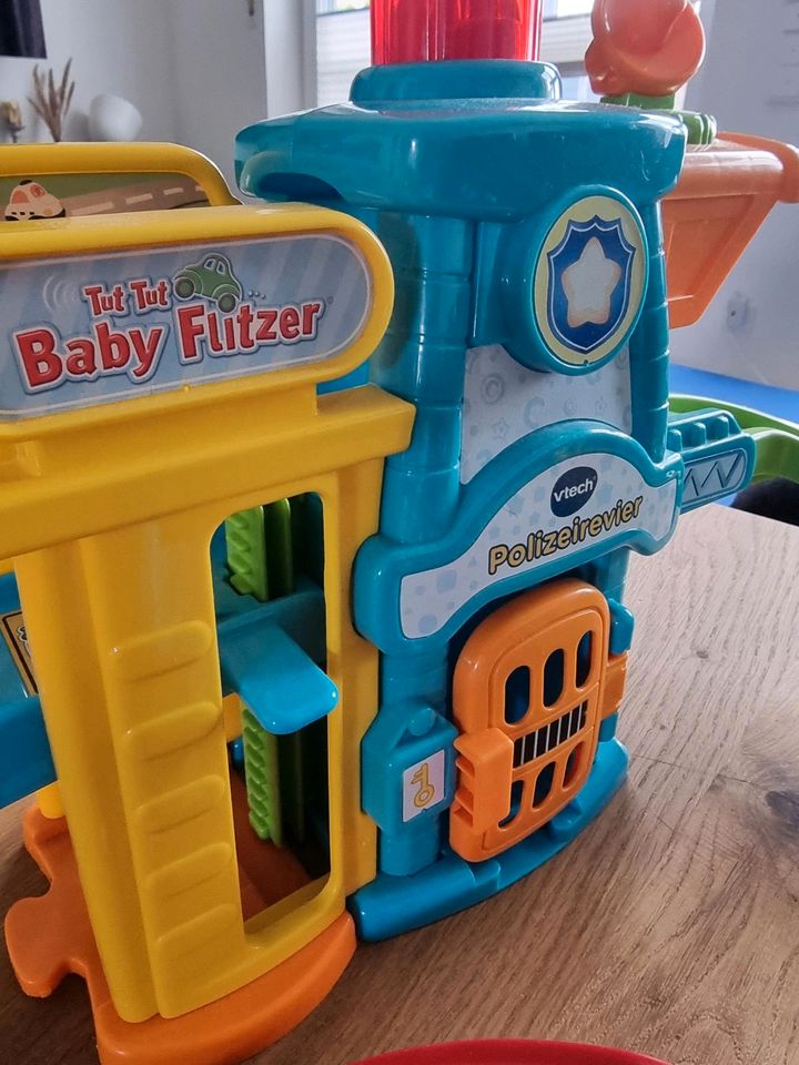 Vtech Tut Tut Baby Flitzer Polizeistation INKL. 3 Autos! in Schongau