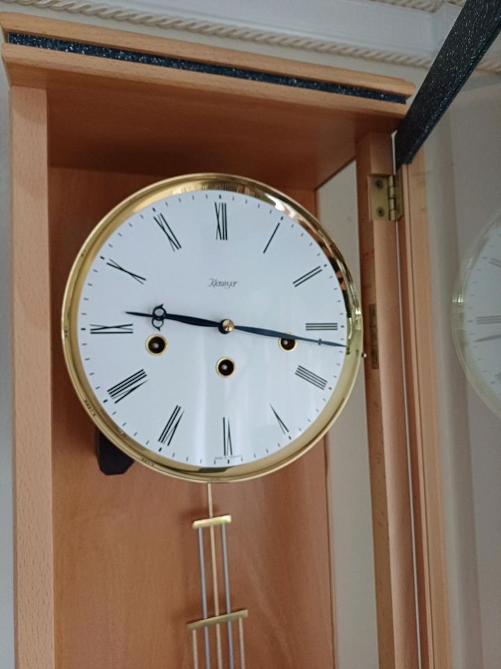 Wanduhr Pendeluhr Regulator Kieninger 2722 Westminsterschlagwerk in Marktredwitz