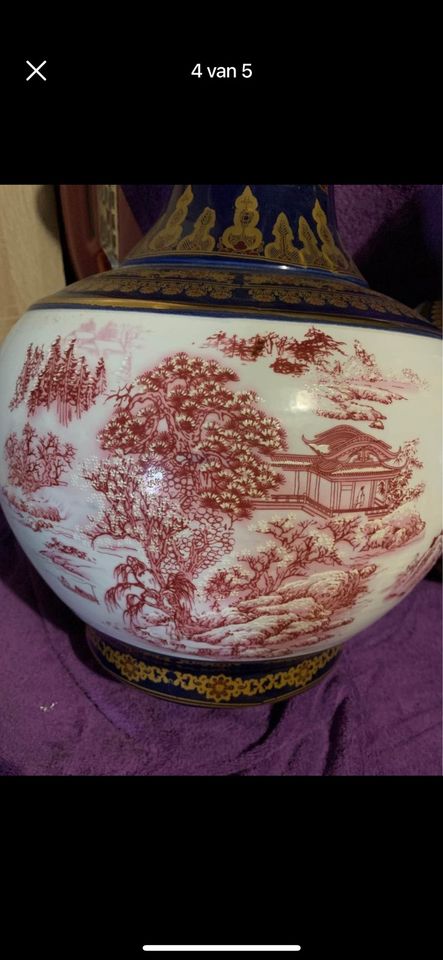 Chinesische Vasen in Dalum