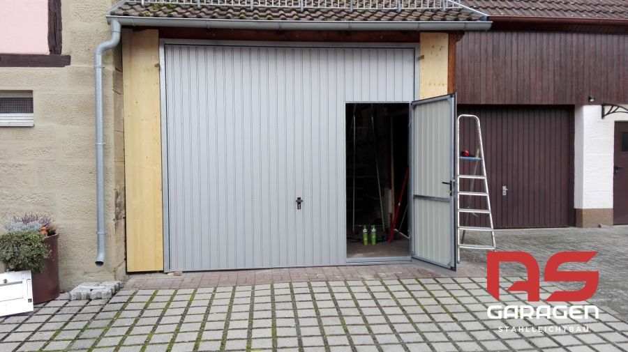 Hoftor container Garagentor haustür trapezblech rolltor schwingtor pflug Schiebetür sektionaltor hallentor gartentor gartentür garagentür doppelflügeltor tor carport hundebox in Falkenberg/Elster