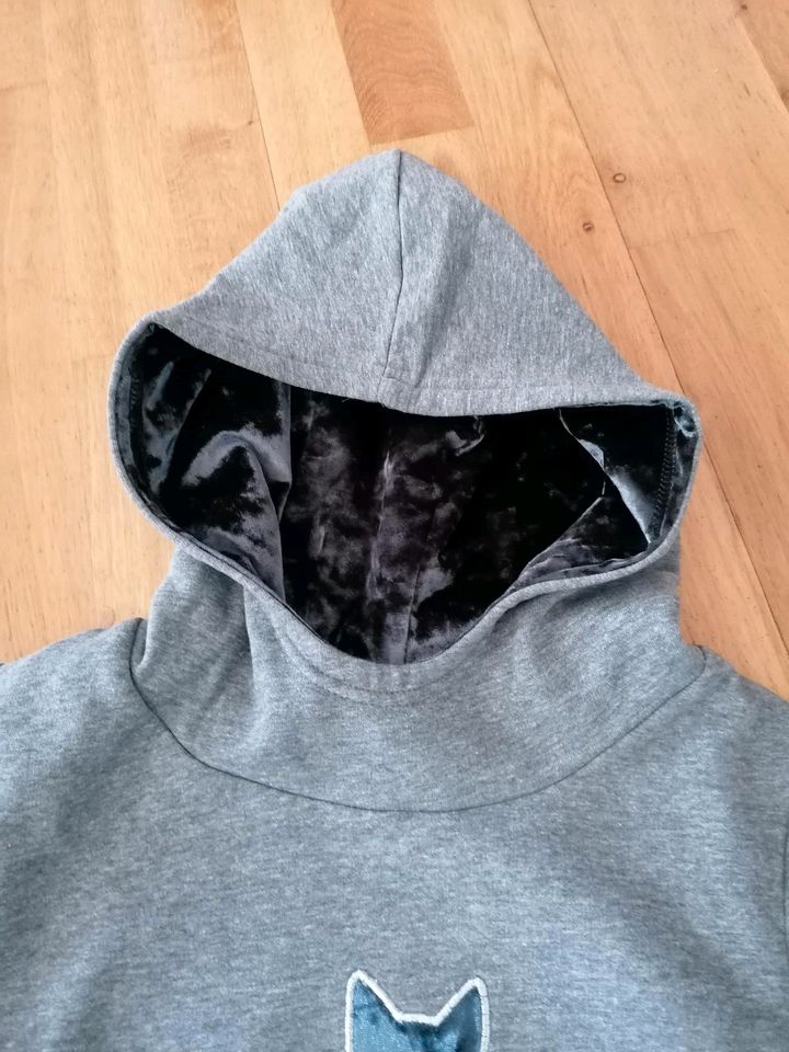 Yigga Mädchen Shirt Langarm Sweatshirt Kapuze Gr. 146 152 in Loitsche-Heinrichsberg