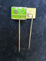 Anstecknadel / Pin / Badge 1974 FIFA Fussball WM Neuhausen-Nymphenburg - Neuhausen Vorschau