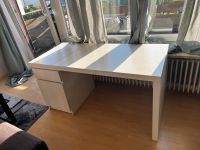 Neuwertiger Schreibtisch mit Schubladenkasten, weiß, matt München - Allach-Untermenzing Vorschau