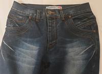 Jeanshose in dunkelblauer Farbe Essen-West - Frohnhausen Vorschau