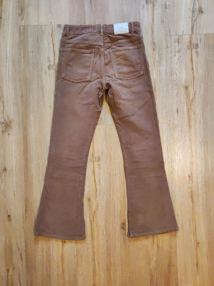 Neue Schlaghose Cordhose Zara Gr. 152 in Garmisch-Partenkirchen