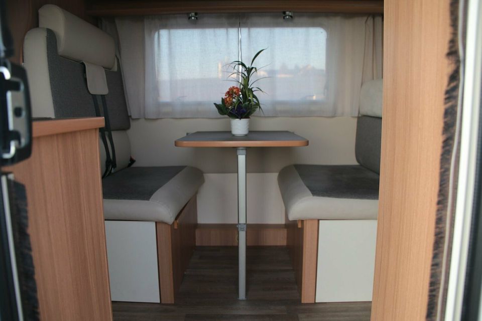 Wohnmobil Ahorn A 683 mit Alkoven, 6 Sitz-/Schlafplätzen mieten!! in Mönchsdeggingen