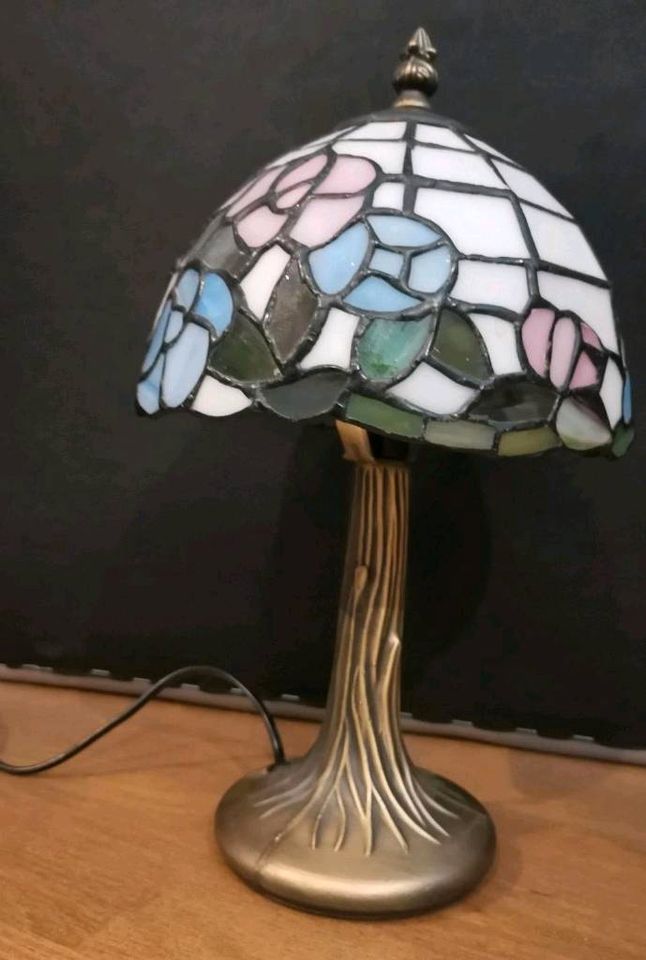 Paul Neuhaus Tischleuchte, Lampe, im Tiffany Style Art. Nr. 4965 in Hainichen