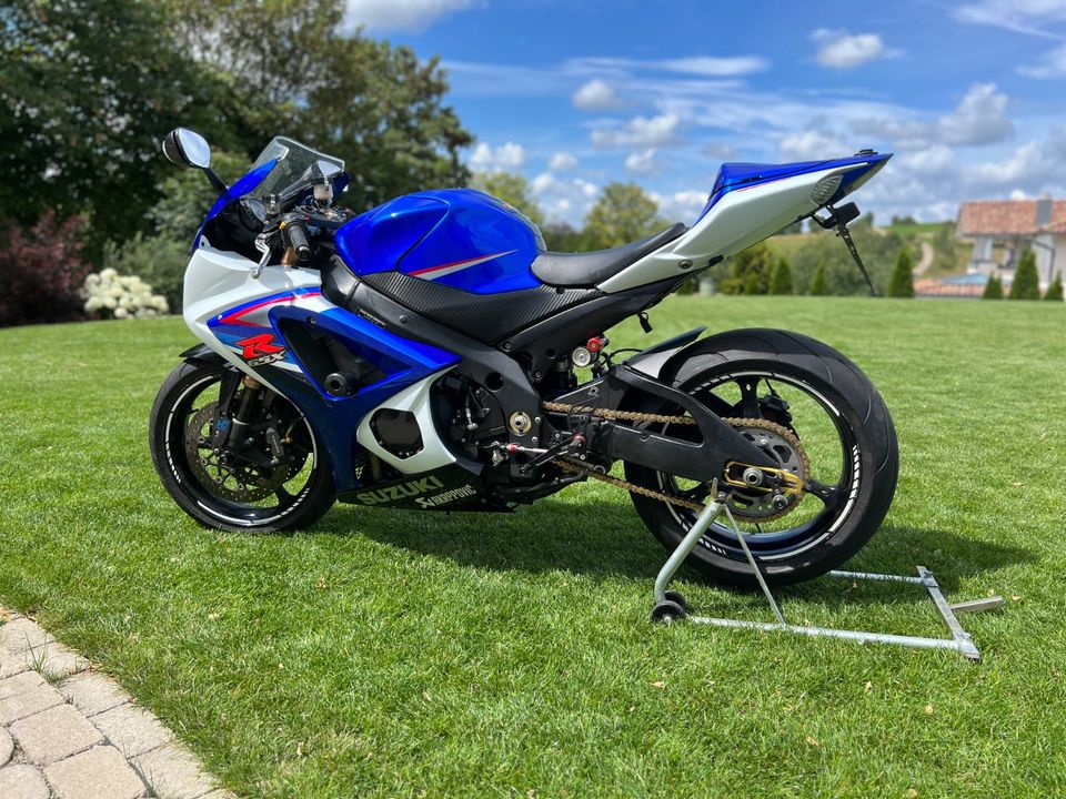 Suzuki GSX-R 1000 K7 in Westerheim