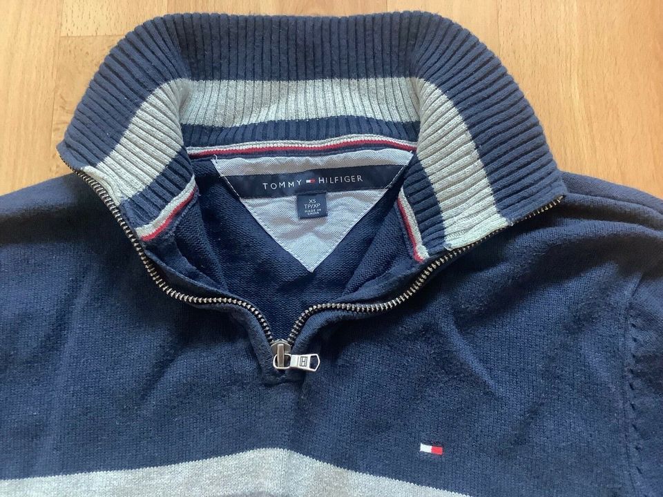 Tommy Hilfiger Pullover XS in Germersheim