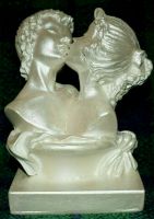 Frauen Paar Kuss Skulptur Figur Statuette Mädchen Niedersachsen - Bad Pyrmont Vorschau